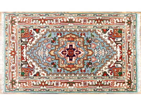 Hand Knotted Wool Indo-serapi Carpet, 5'-2