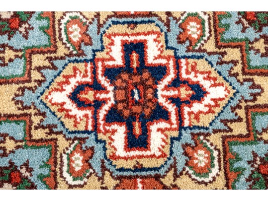 Hand Knotted Wool Indo-serapi Carpet, 5'-2