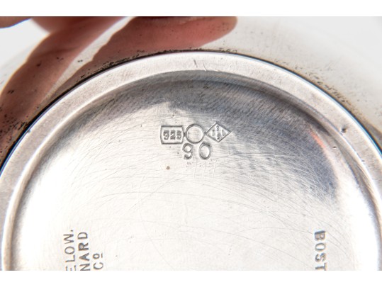 Bigelow & Kennard Beautiful Antique Sterling Silver Powder Jar, Cherub Motifs