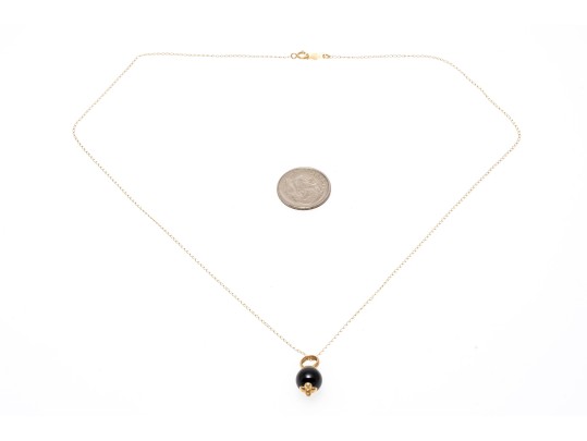 Classy 14k Onyx Pendant Necklace