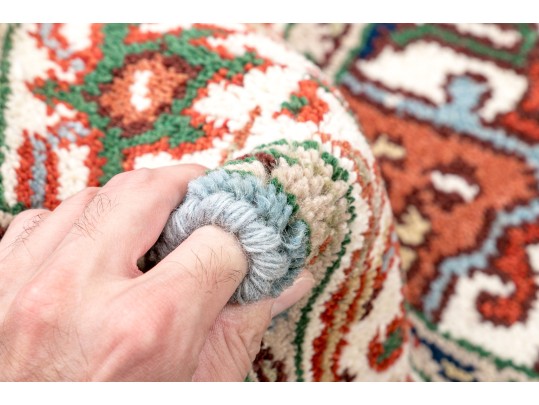 Hand Knotted Wool Indo-serapi Carpet, 5'-2