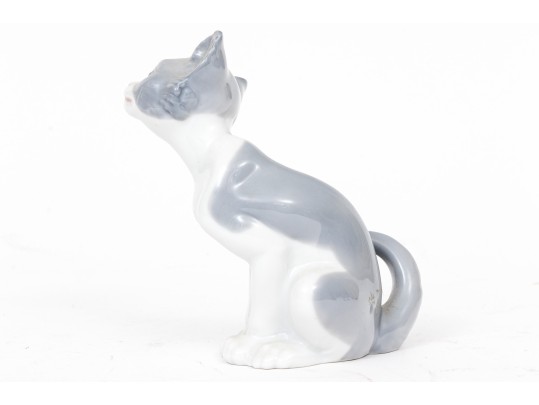 Charming Pair Of Lladro Figurines, Including A Winsome Cat And Shepherdess
