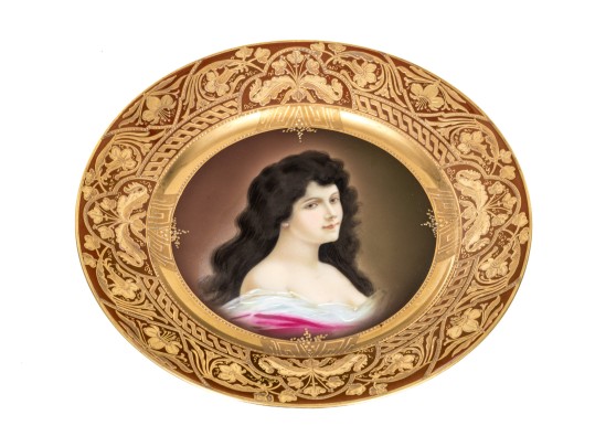 Royal Vienna Beautiful Antique Gilt Edged Plate