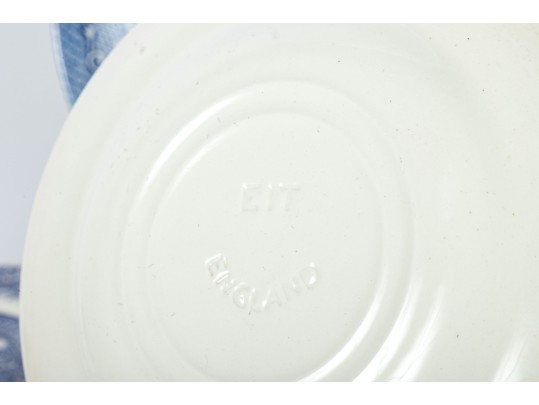 EIT English Blue Willow Dinnerware