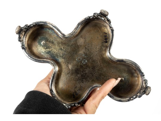 Amberina Coin Depression Glass Cruets And Spice Shakers