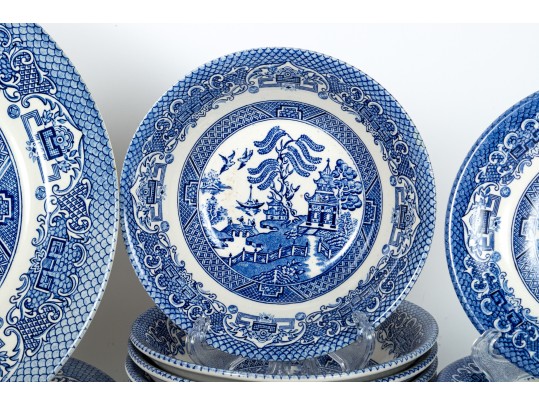 EIT English Blue Willow Dinnerware