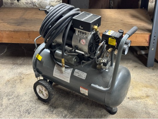 California Air Electric 1HP Air Compressor