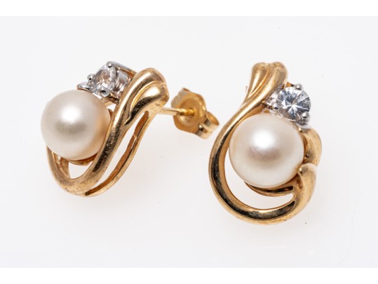 14k Yellow Gold Retro 6.5 Mm Cultured Pearl And White Sapphire Swirl Earrings