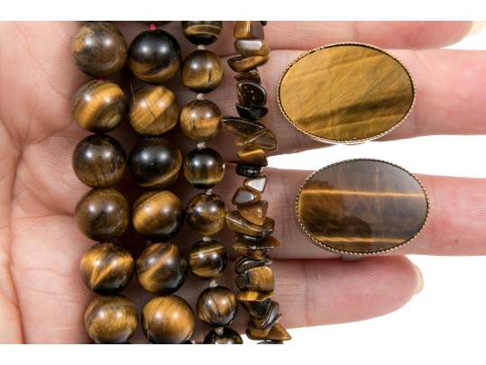 Group Of Tiger's Eye Beaded Jewelry