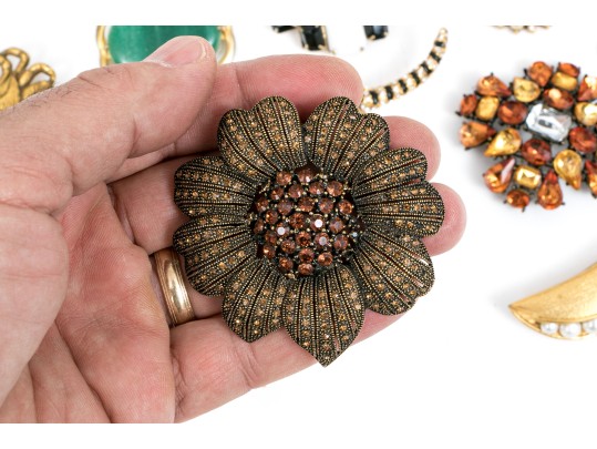 Handsome Lot Of Nicely Made Costume Jewelry, Including Ciner And Trifari