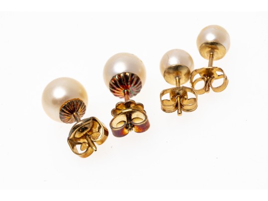 Two Pairs Of 14K Pearl Stud Classic Earrings