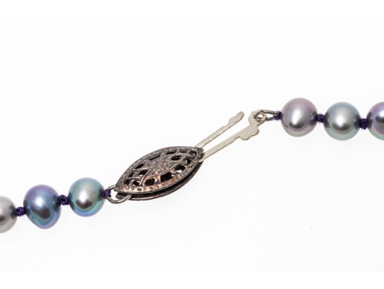 Cultured Grey Black Freshwater Pearl Simple 18