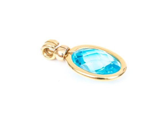 18k Yellow Gold Fabulous Blue Topaz Double Sided Checkerboard Cushion Pendant