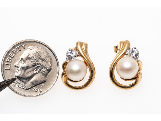 14k Yellow Gold Retro 6.5 Mm Cultured Pearl And White Sapphire Swirl Earrings