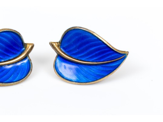 Sterling Norway Opposing Blue Enamel Leaf Clip Earrings