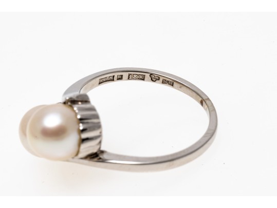 Fantastic 18K White Gold Twin Pearl Ring, Size 6.25-
