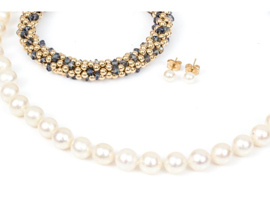 Lot Of Three Jewelry Pieces, Including 14k Yellow Gold Cultured Pearl Stud Earrings