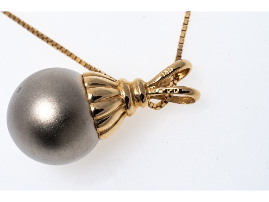 14k Yellow Gold Striking Grey Faux Pearl Pendant, With Chain
