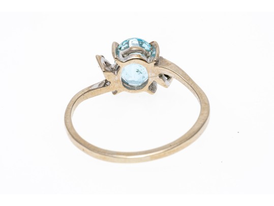 Fantastic Aquamarine And Diamond 14K White Gold Ring, Size 7+