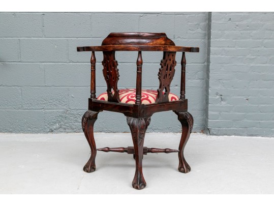 Georgian Style Antique Carved Corner Chair