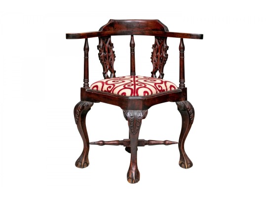 Georgian Style Antique Carved Corner Chair