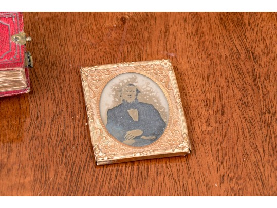 Antique Lot Of Daguerrotypes And Ambrotypes, Some With Cases