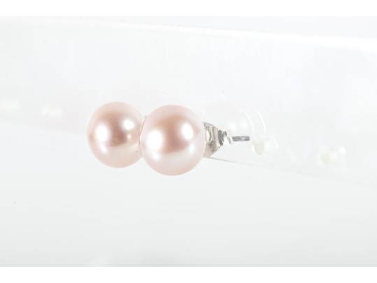 Sterling Silver Pale Pink Cultured Pearl Stud Earrings