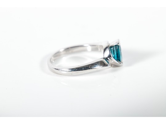 14k White Gold Blue Topaz Ring Size 6.75