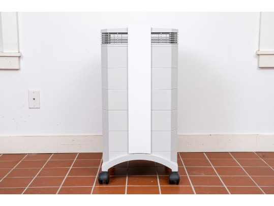 IQ Air Swiss Made High-Performance Air Cleaning System