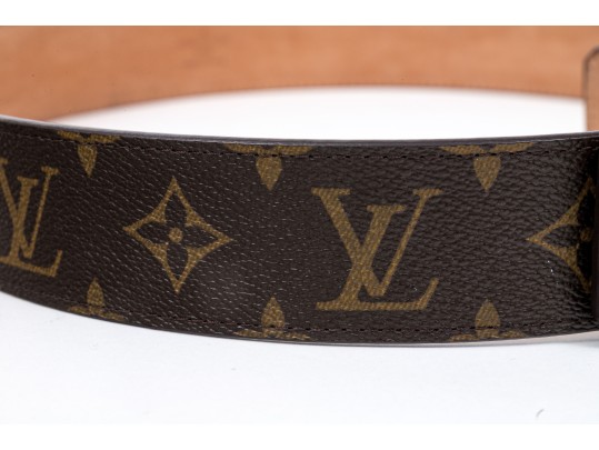 Handsome Signature Louis Vuitton Leather Belt