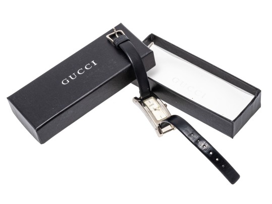 Stylish Gucci Quartz Watch