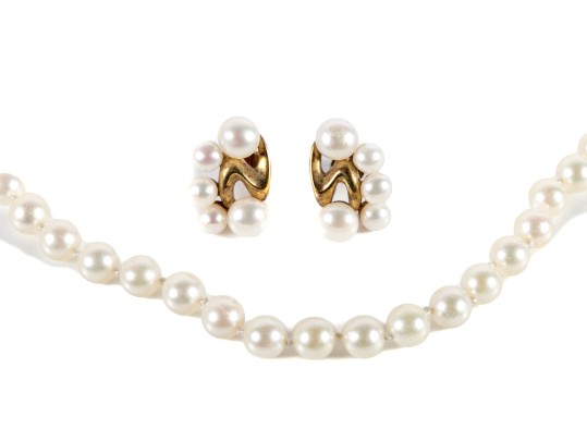 14k Yellow Gold Cultured Pearl Necklace And Earrings