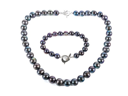 Cultured Black Pearl Necklace And Bracelet