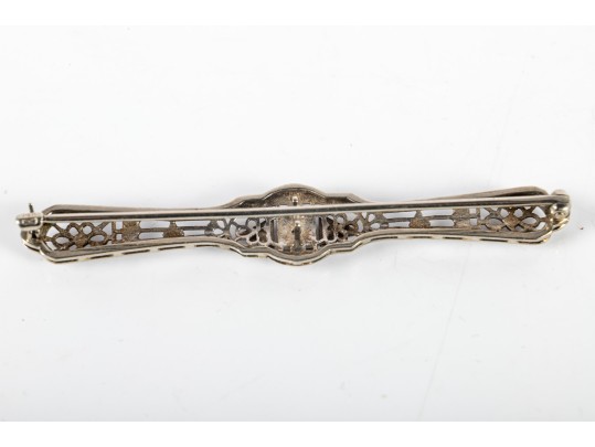 14k White Gold Sapphire Filigree Brooch