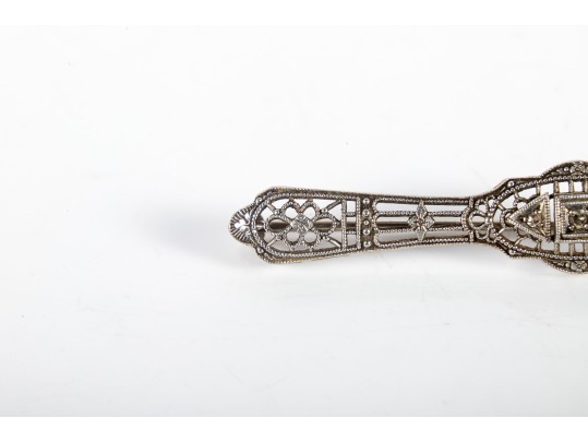 14k White Gold Sapphire Filigree Brooch