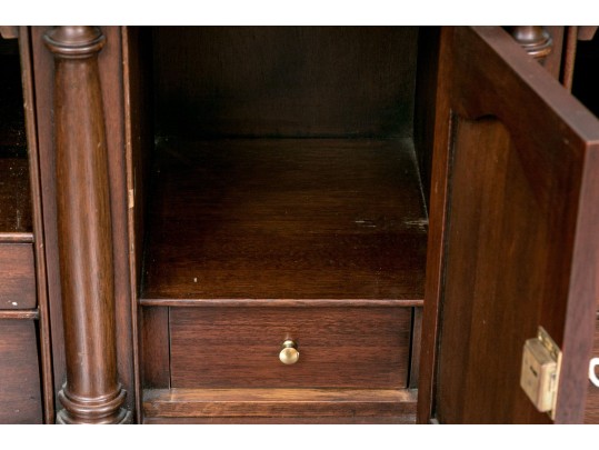  Virginia Galleries Henkel-Harris Mahogany Bookcase Secretary