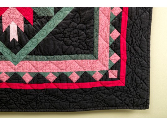 Pretty Floral Wall Quilt