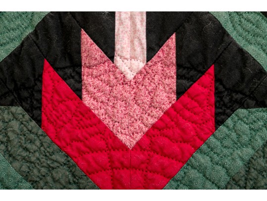 Pretty Floral Wall Quilt