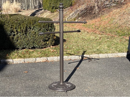 Awesome Outdoor Poolside Towel Rack