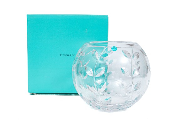 Stunning Tiffany & Co. Crystal Glass Bowl