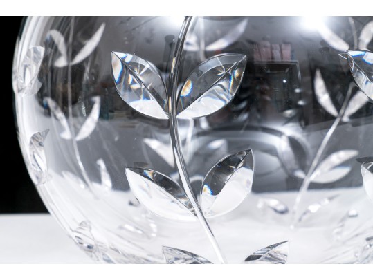 Stunning Tiffany & Co. Crystal Glass Bowl