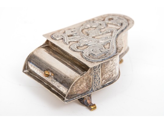 Whimsical Sterling Miniature Piano, 2.3 Ozt.