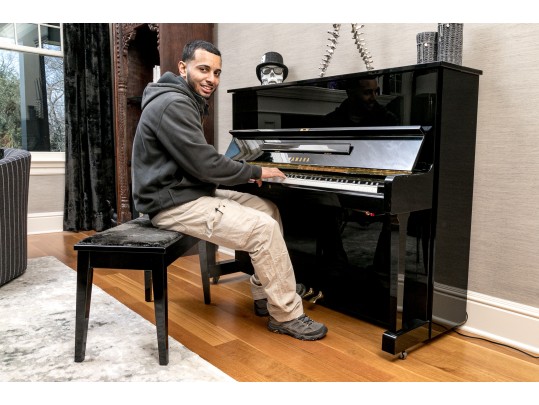 Black Lacquer Upright Yamaha Piano, With Piano Stool.