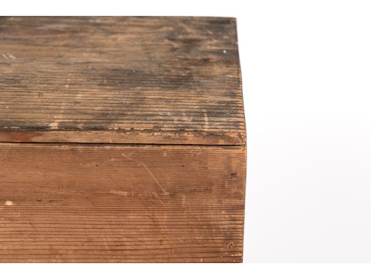 Collection Of Asian Lacquered Bowls, Boxed