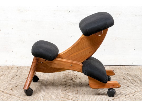 Mobile Woden Ergonomic Kneeling Chair