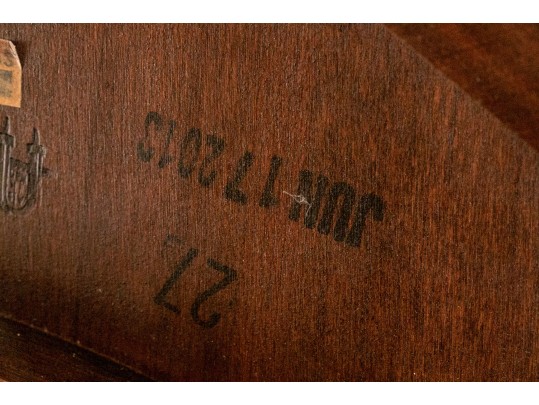 Stickley Furniture Modern Pedestal Table