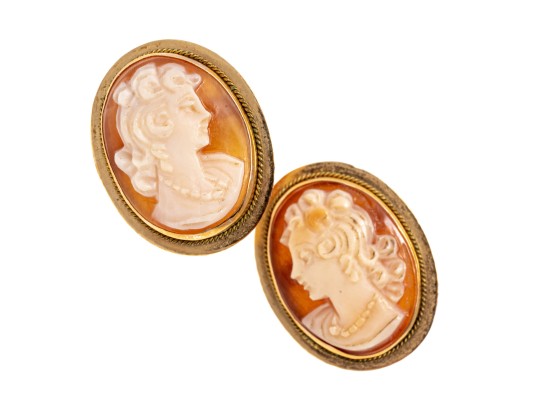 14K Classic Opposing Cameo Earrings