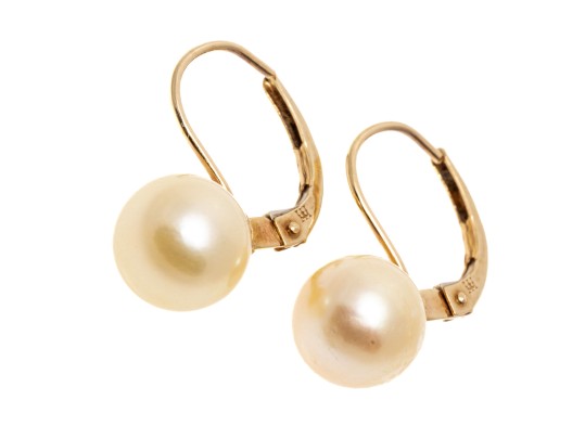 14k Yellow Gold Classic 7.75 Mm Cultured Pearl Drop Earrings
