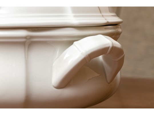 Adorable Villeroy & Bosch & Grace Ceramic Serving Wares