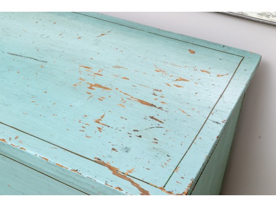 Fabulous Vintage Paint Finished Cedar Blanket Chest 